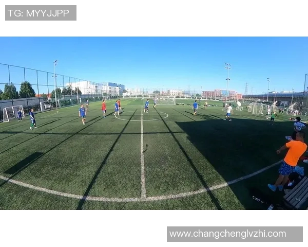 足球星空营地探秘：体验足球与自然完美融合的独特魅力